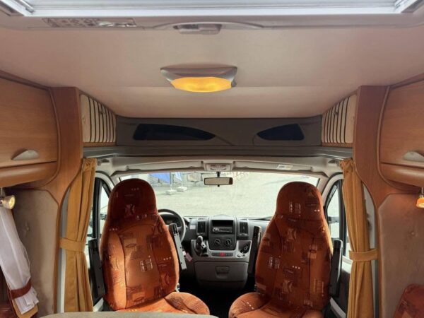 IMG_1826 Camping Car Challenger