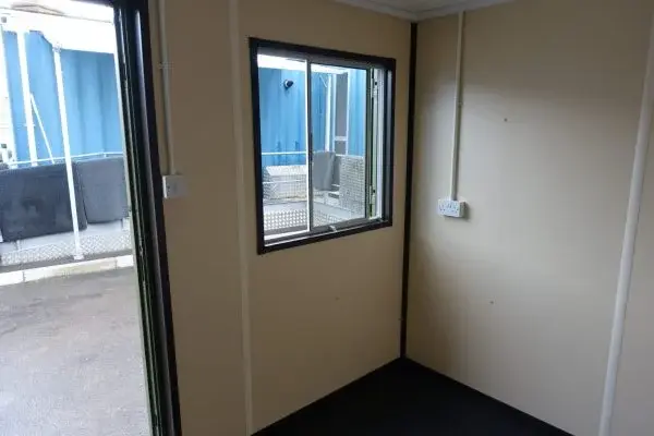 CONTENEUR BUREAU 10 PIEDS