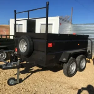 Remorque basculante hydraulique