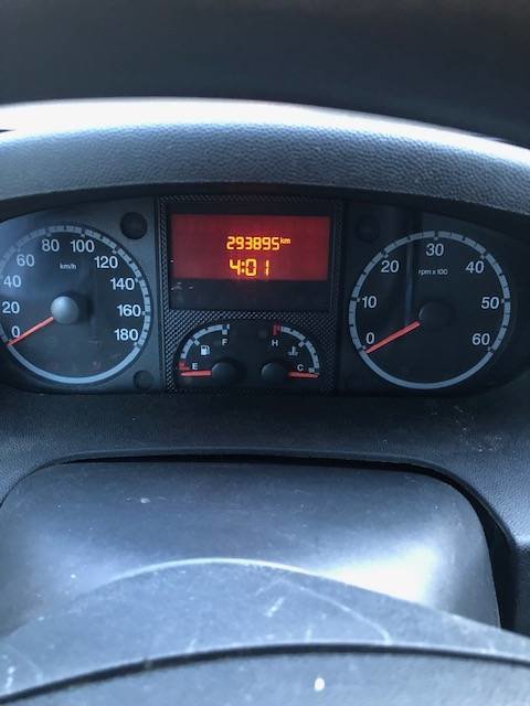 IMG_2187 TRANS BOX RM 08