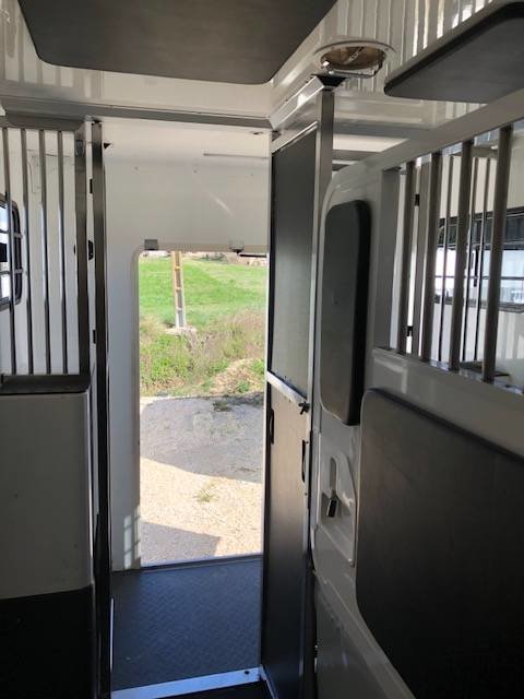 IMG_2195 TRANS BOX NEW SVELTO 3