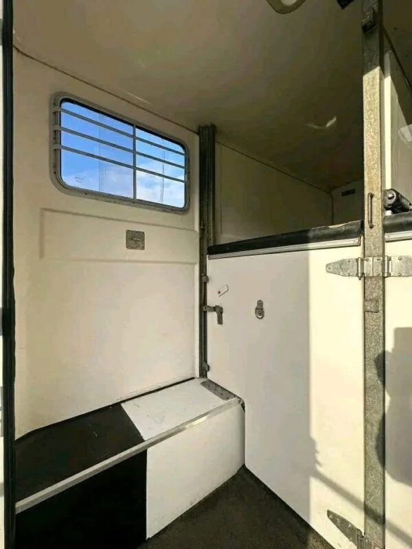 Renault Master 2 places BARBOT 5 places cabine