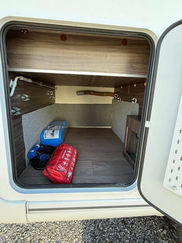 IMG_2329 Camping Car Florium